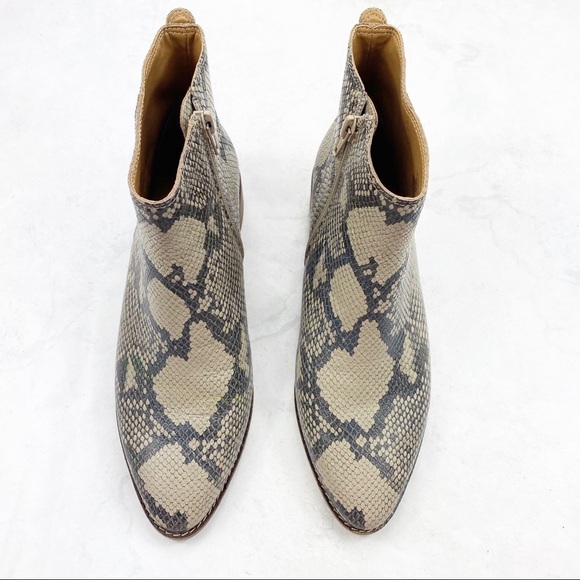 [Lucky Brand] Ankle Animal Print Leather Booties - Picture 6 of 6